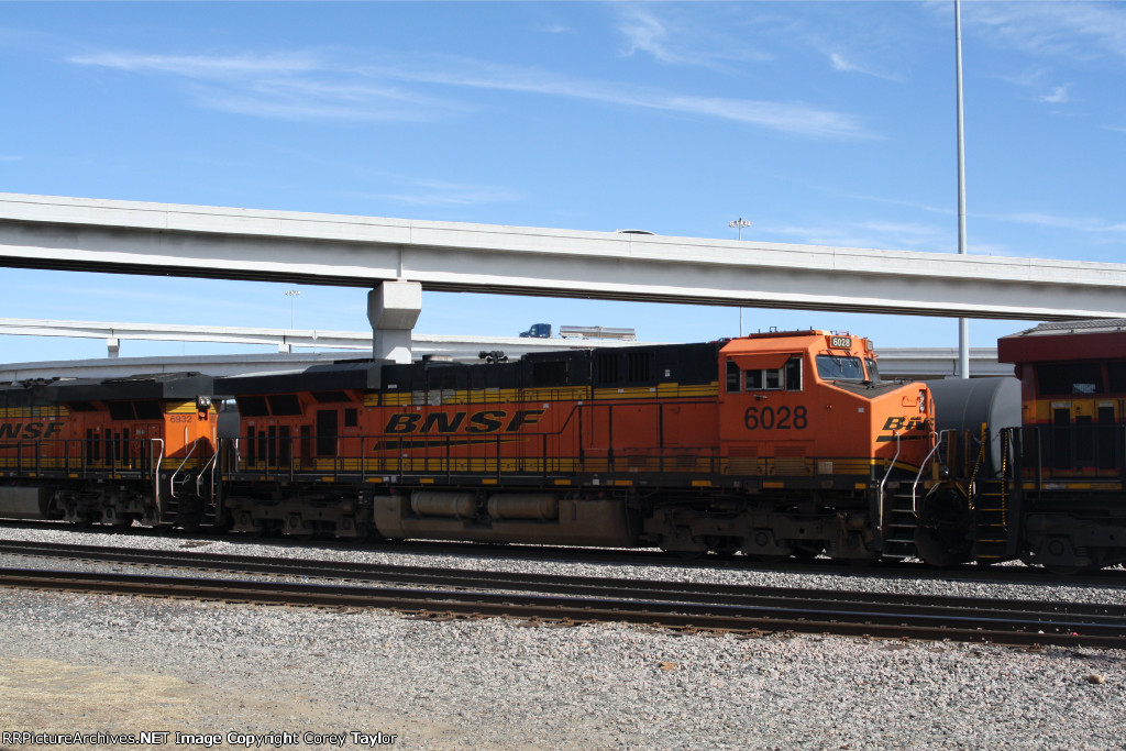 BNSF 6028